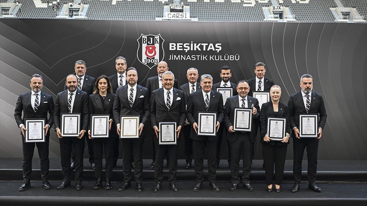 Mazbatasını alan Serdal Adalı, BJK için var gücümüzle çalışmaya devam edeceğiz