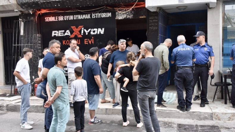 Antalya’da “korku evi”nde çıkan yangında 3 kişi dumandan etkilendi