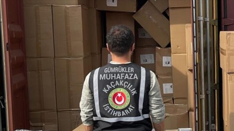İstanbul Ambarlı ve Pendik Gümrük Limanları ile Kapıkule Gümrük Kapısı’nda operasyonda uyuşturucu ve kaçak eşya ele geçirdi.