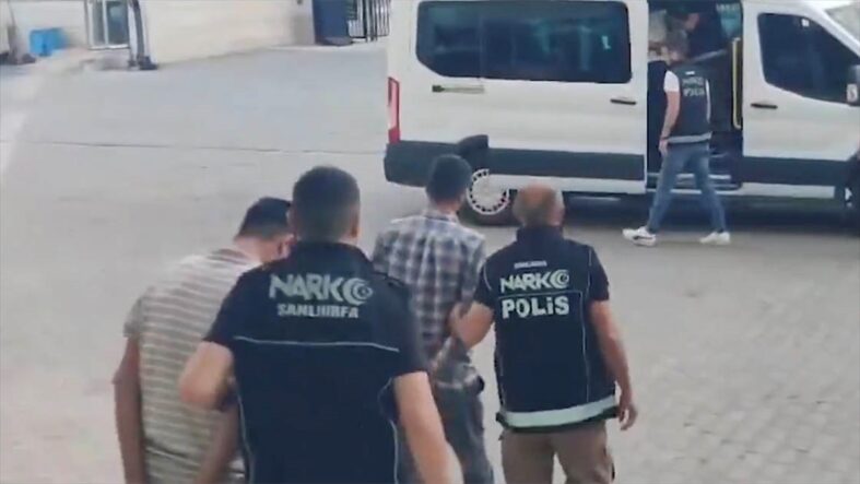 kalpgazetesi.com-Bakan Yerlikaya, 75 ilde düzenlenen uyuşturucu operasyonlarında 2 bin 311 şüpheli yakalandı