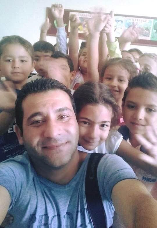 Bayramlara kavuşmak ümidiyle olan kimsesiz çocuklara itafen…Yazar- Mustafa Esmer Cengiz
