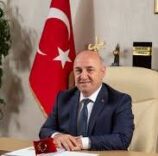 Darıca Belediye Başkanı Bıyık,İntihar girişiminde bulun zabıta personelinin tabancasından çıkan kurşunla yaralandı