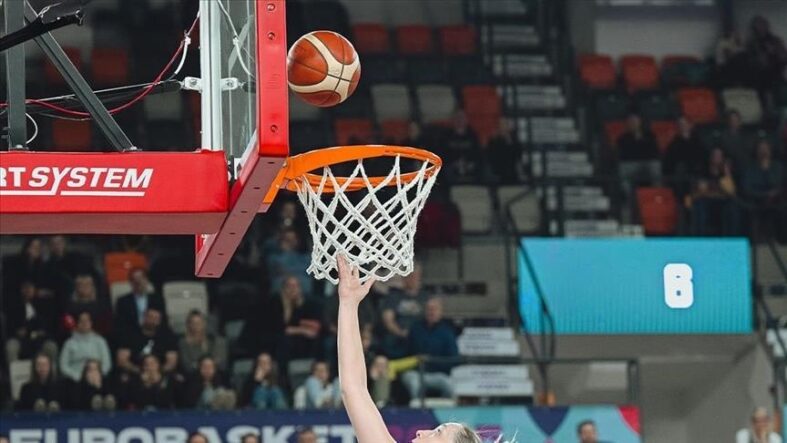 kalpgazetesi.com-Kadınlar Avrupa Basketbol Şampiyonası'nda kupa yarın sahibini bulacak