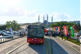 kalpgazetesi.com-SAKARYA - İlk metrobüs hattında deneme seferi yapıldı