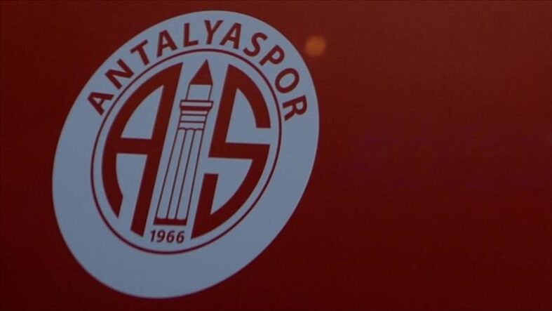kalpgazetesi.com-Antalyaspor'da transfer yasağı kaldırıldı