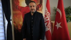 Antalyaspor’dan açıklama: Başkan Sinan Boztepe görevi bıraktı