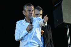 SON DAKİKA: CHP  Genel Başkanı Özel hakkında Antalya Cumhuriyet Başsavcılığı,resen soruşturma başlattı