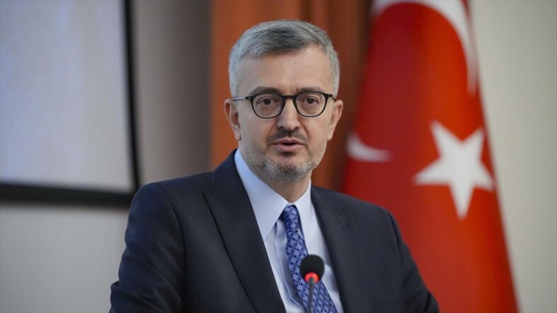 kalpgazetesi.com-Cumhurbaşkanlığı İletişim Başkanlığına Prof. Dr. Burhanettin Duran atandı