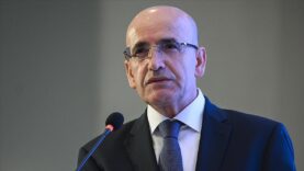 Hazine ve Maliye Bakanı Şimşek: Küresel koşulların zorluklarına rağmen ihracat, dirençli yapısını koruyor