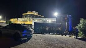 Oto yıkamacıya düzenlenen silahlı saldırıda 1 kişi öldü, 1 kişi yaralandı