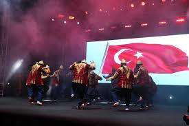 kalpgazetesi.com-Samsun'da Festival, 25 Temmuz'da sona erecek