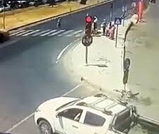 Marmaraereğlisi ilçesinde otomobilin çarptığı yaya güvenlik kamerasında