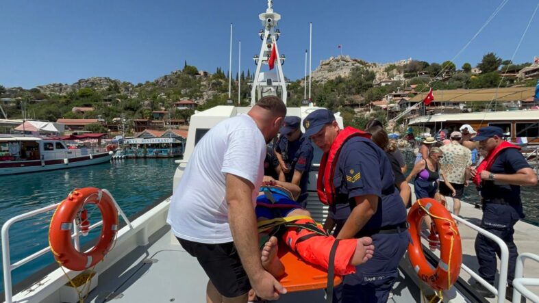 kalpgazetesi.com-Araç Giremeyen Köyde Nefes Kesen Kurtarma!