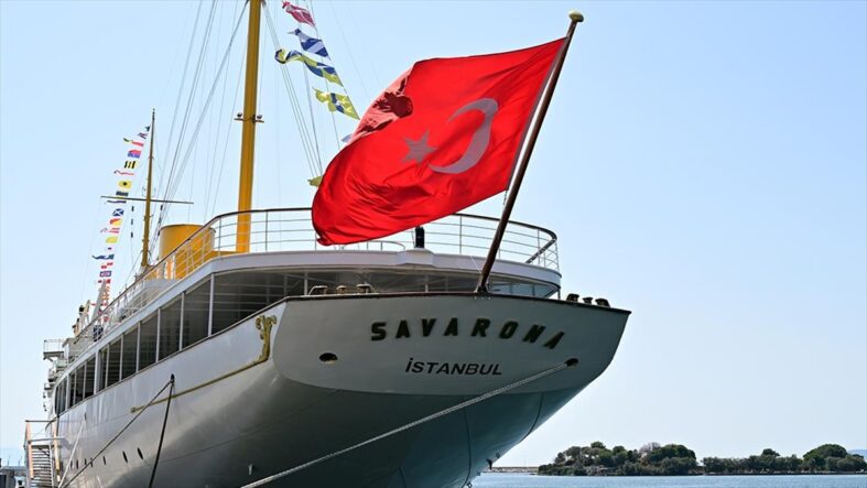 kalpgazetesi.com-Cumhuriyetin Kalbi Boğaz'da Atacak Atatürk'ün Mirası Savarona Yatı İstanbul Boğazı'nı selamlayacak