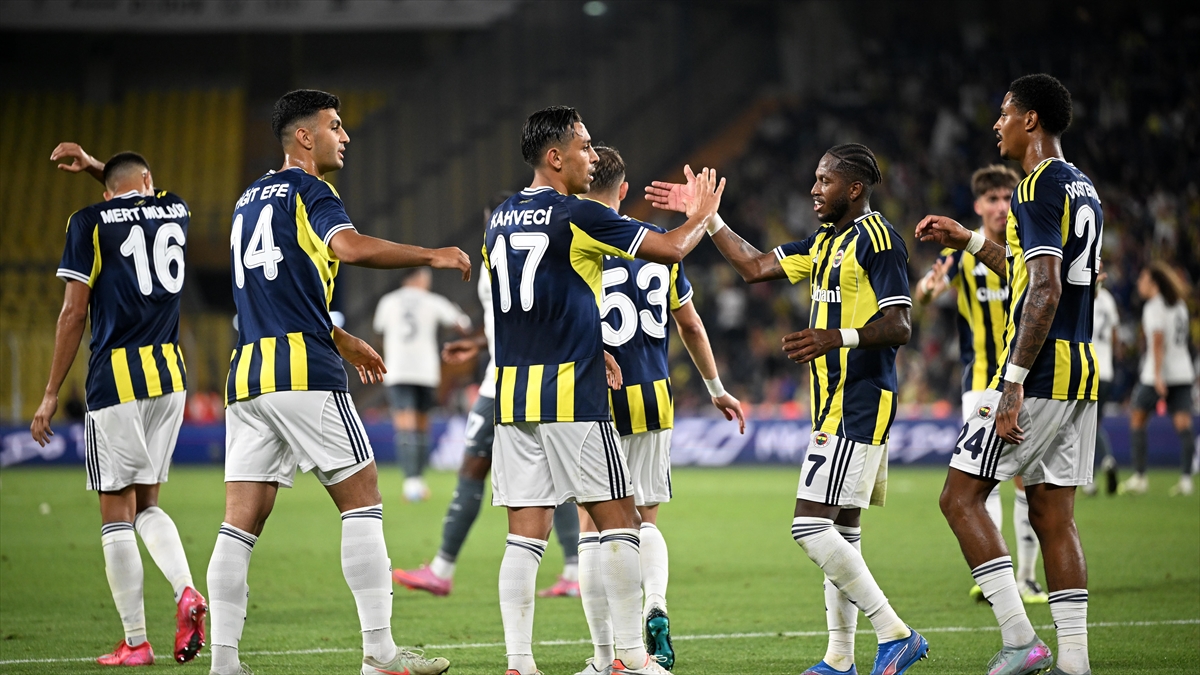 Kanarya, Şampiyonlar Ligi için uçuyor, “ilk durak Feyenoord”