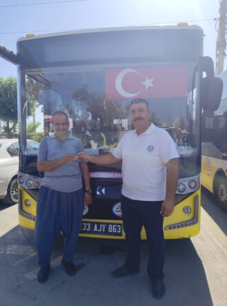 kalpgazetesi.com-Tarsus'ta  Altın değerinde dürüstlük Otobüs şoförü insanlık ölmemiş dedirtti