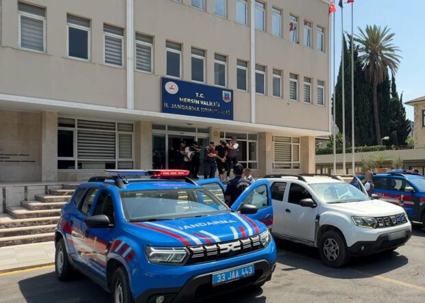 kalpgazetesi.com-Vahşet Yine kadın cinayeti öldürüp cansız bedenini ormana attılar