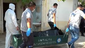kalpgazetesi.com-Antalya'da bir kişi yalnız yaşadığı evinde ölü bulundu