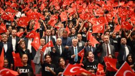 “Bakan Şimşek’ten Gençlere Uyarı: Geleceğin En Büyük Silahı Eğitim ve Sizsiniz”