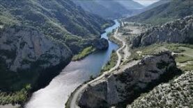  Asarkale’de sarnıç, mabet ve basamaklı tünel gibi yapılar ortaya çıkarıldı